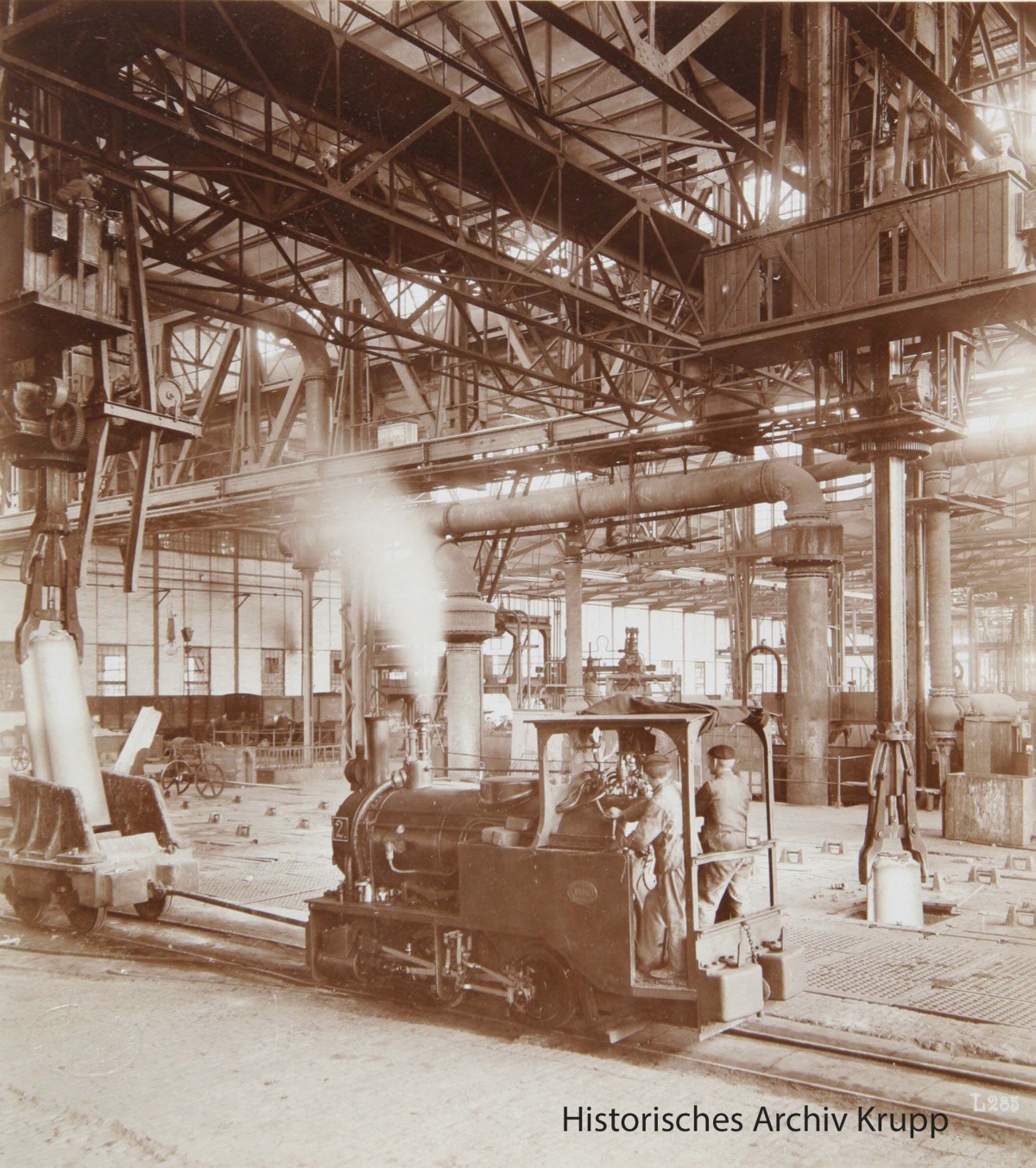 Krupp%20Fotos/Archiv-Krupp/Schmalspurlok_HAK_1200px.jpg